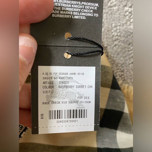 Burberry "Raspberry Sorbet Check" Scarf with Tags - Picture 9 of 12